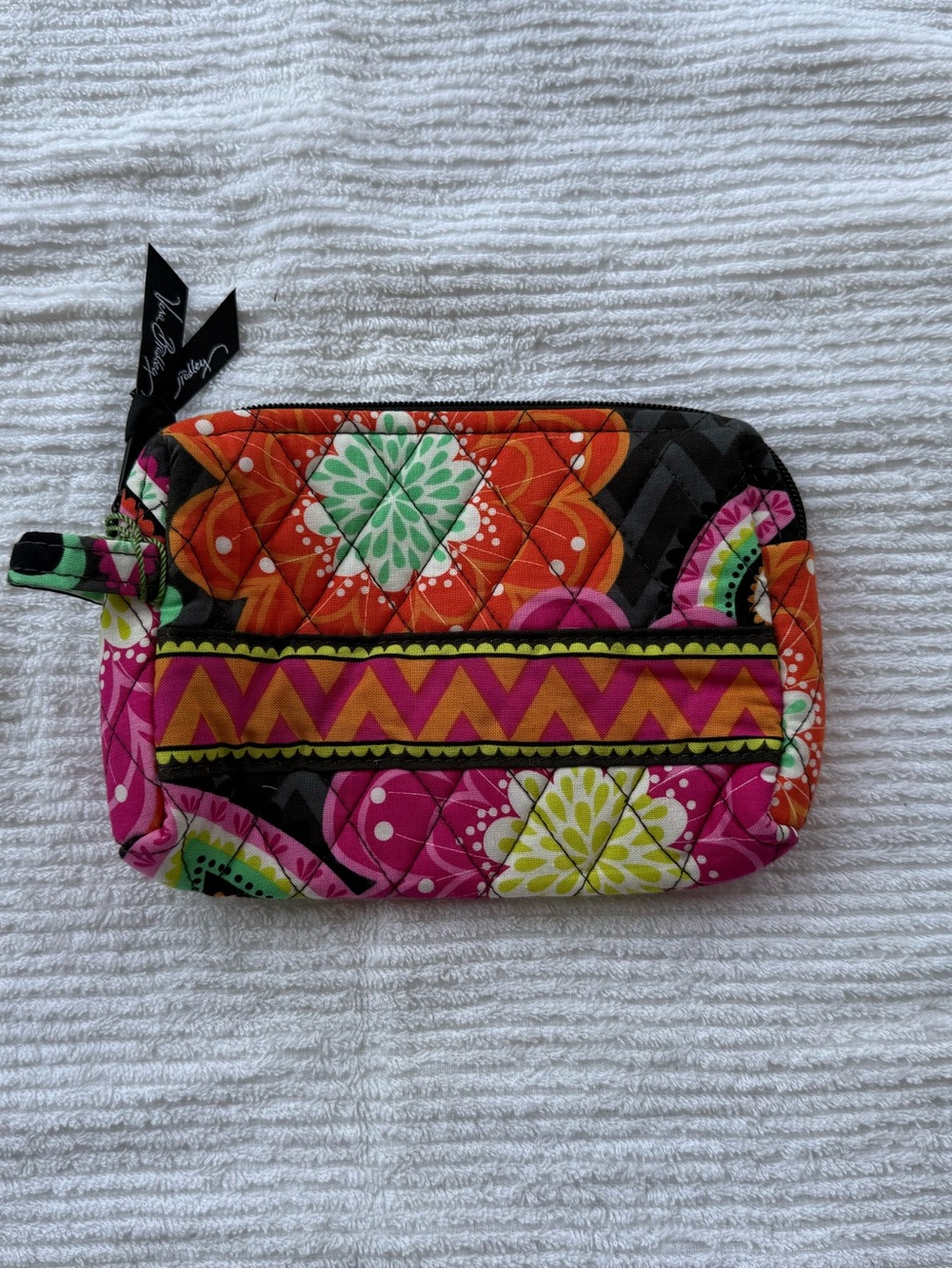 Vera Bradley small cosmetic bags (4) - Picture 2 of 5
